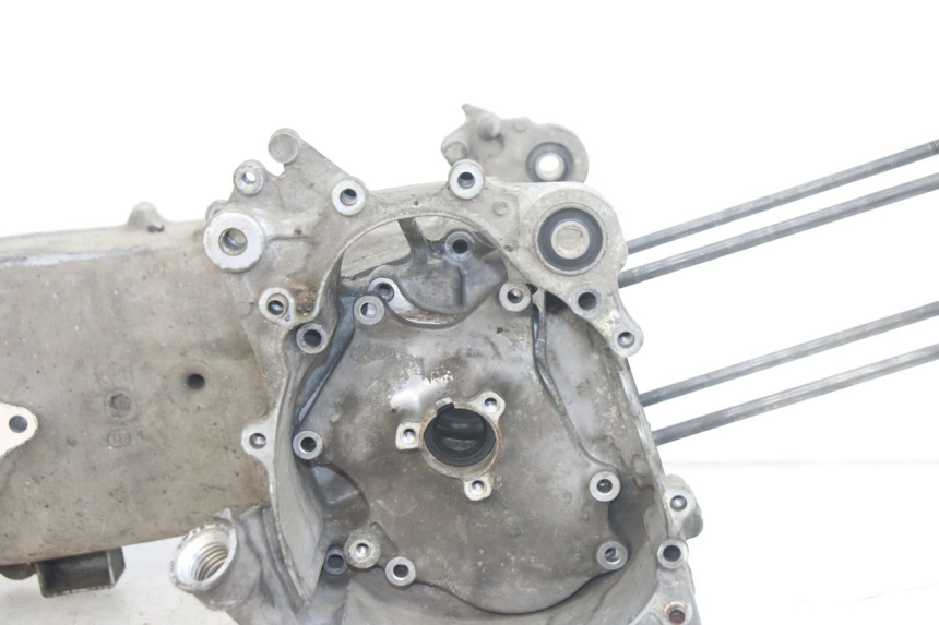 photo de ONDERKANT MOTORBLOK HONDA PCX (JF28) 125 (2009 - 2011) - Zoom op componenten