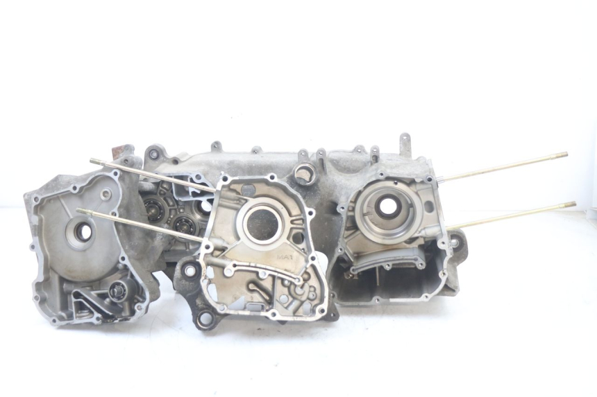 photo de ONDERKANT MOTORBLOK PEUGEOT BELVILLE 125 (2017 - 2021) - Overzicht