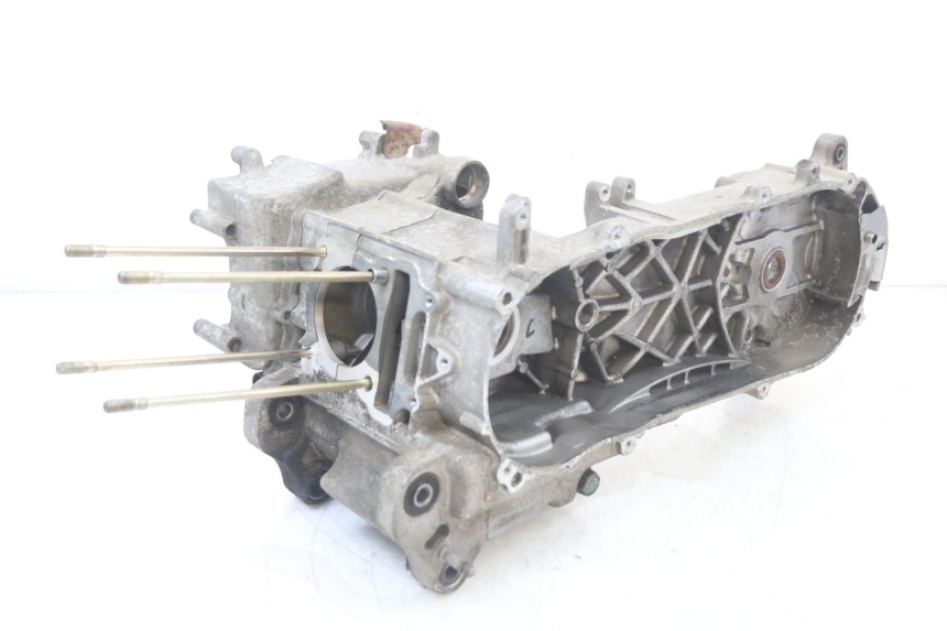 photo de ONDERKANT MOTORBLOK PEUGEOT BELVILLE 125 (2017 - 2021) - Markeringen en referenties