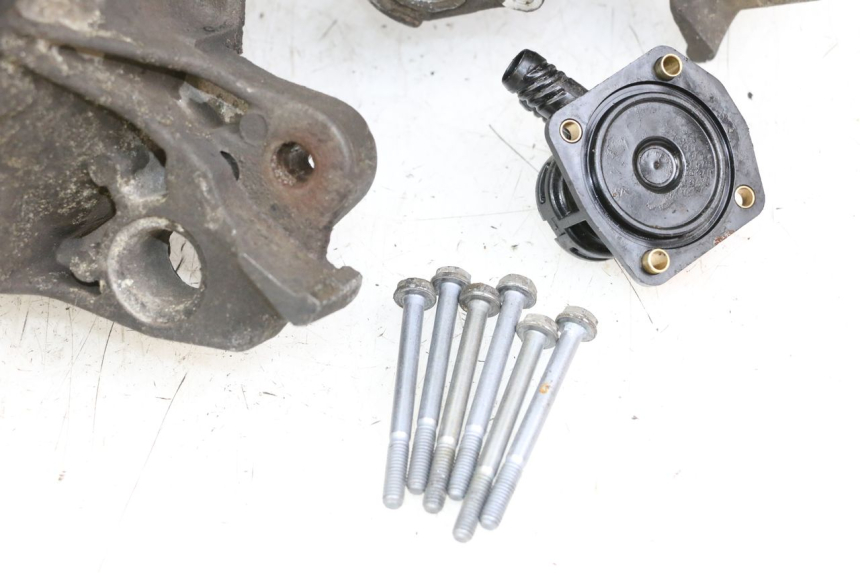 photo de ONDERKANT MOTORBLOK PEUGEOT LUDIX 50 (2008 - 2017) - Alternatieve hoek