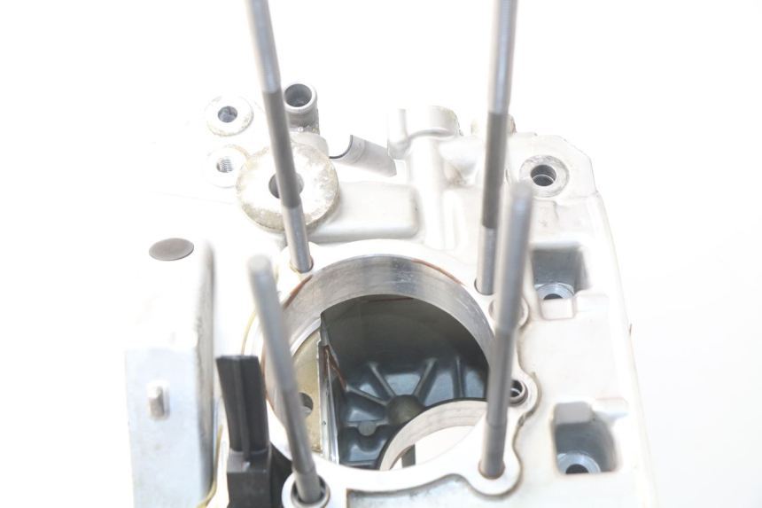 photo de ONDERKANT MOTORBLOK BMW R GS 1150 (1999 - 2004) - Kenmerkende details