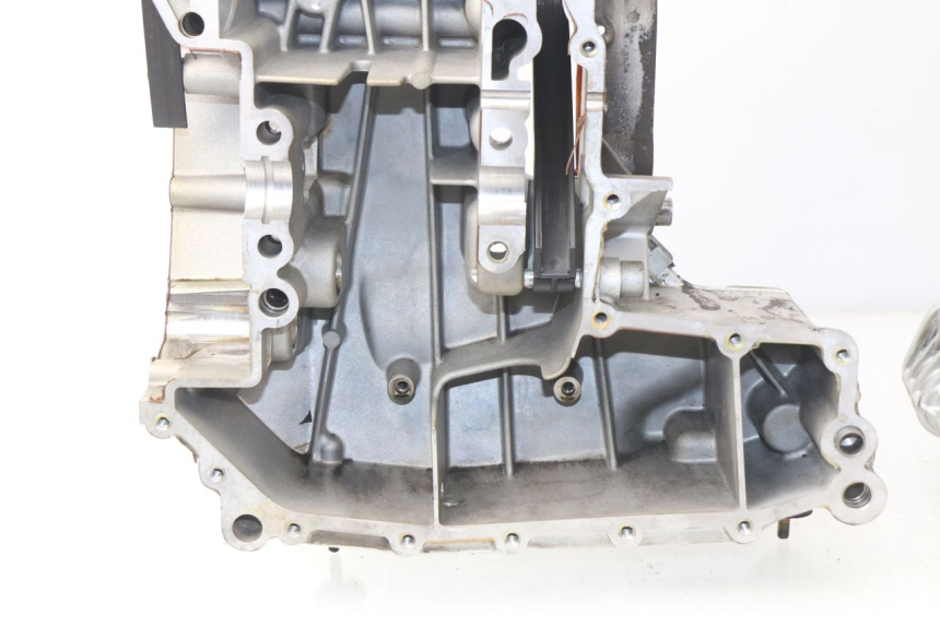 photo de ONDERKANT MOTORBLOK BMW R GS 1150 (1999 - 2004) - Alternatieve hoek