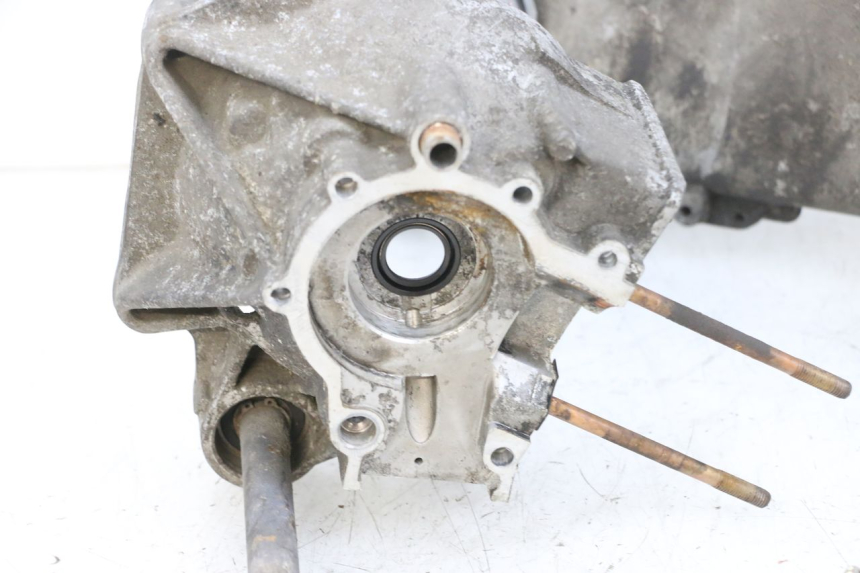 photo de ONDERKANT MOTORBLOK RIDE RACE 2T 50 (2012 - 2017) - Bevestigingspunten