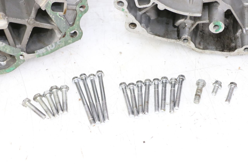 photo de ONDERKANT MOTORBLOK REGAL RAPTOR RAXTER 2 125 (2007 - 2015) - Alternatieve hoek