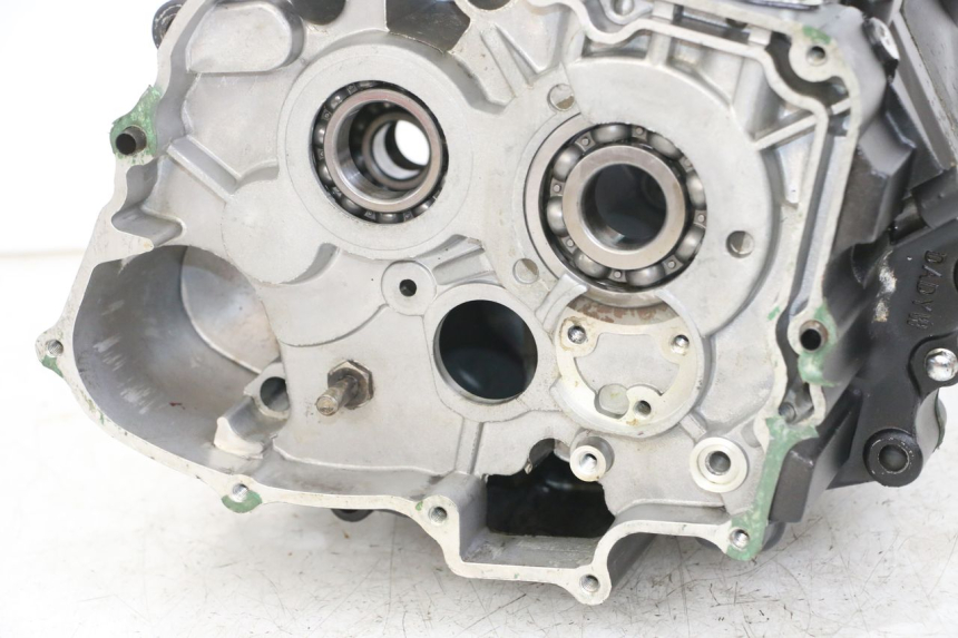 photo de ONDERKANT MOTORBLOK REGAL RAPTOR RAXTER 2 125 (2007 - 2015) - Markeringen en referenties