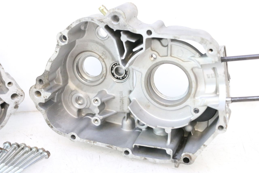 photo de ONDERSTE MOTORKAST APOLLO RFZ 125 - Hoofdaanzicht