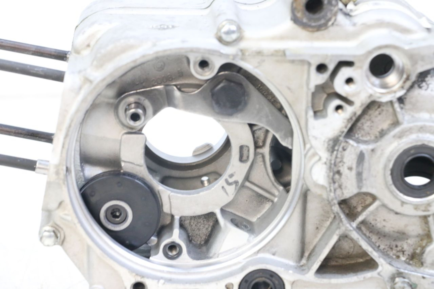 photo de ONDERKANT MOTORBLOK APOLLO RFZ 140 - Detailaanzicht