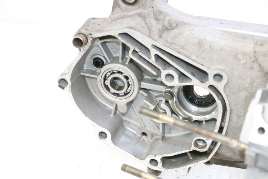 photo de ONDERSTE MOTORKAST TNT MOTOR ROMA 12' 2T 50 (2007 - 2018) - Kenmerkende details