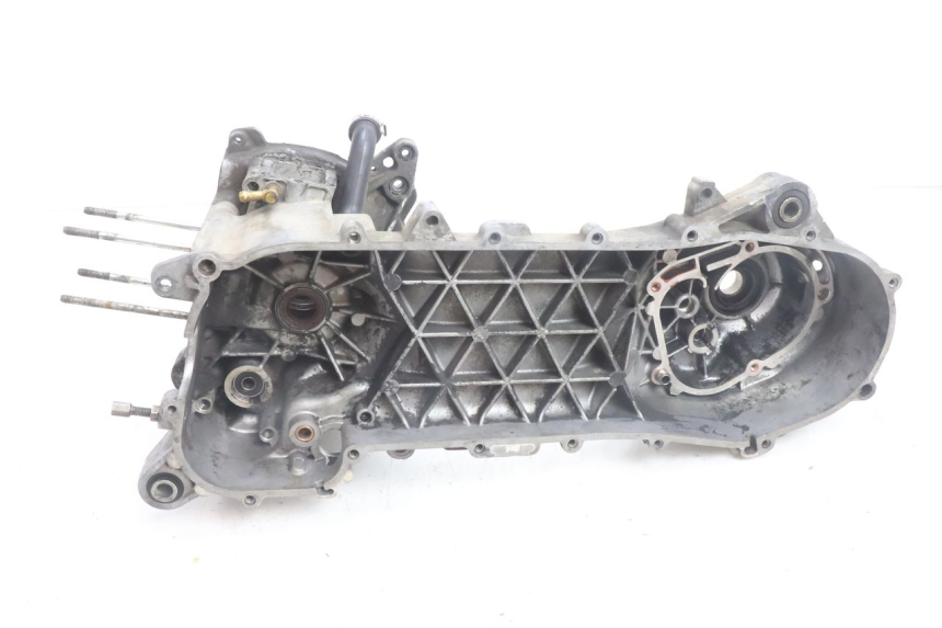 photo de ONDERSTE MOTORKAST GILERA RUNNER SP 50 (2002 - 2004) - Bevestigingspunten