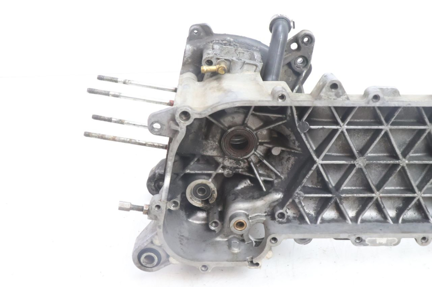 photo de ONDERSTE MOTORKAST GILERA RUNNER SP 50 (2002 - 2004) - Staat van het oppervlak