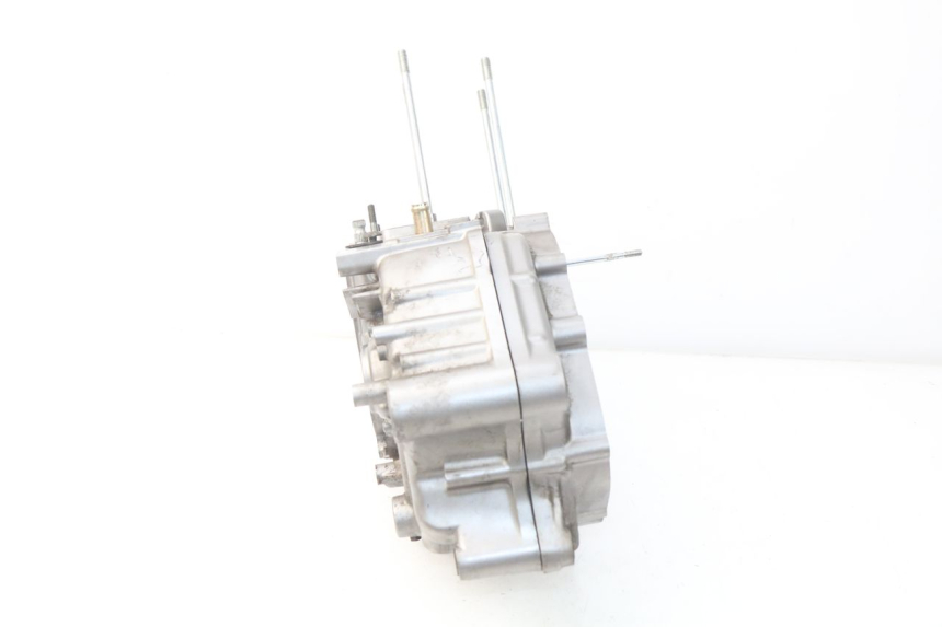 photo de ONDERKANT MOTORBLOK SUZUKI RV VAN VAN 125 (2003 - 2008) - Bevestigingspunten