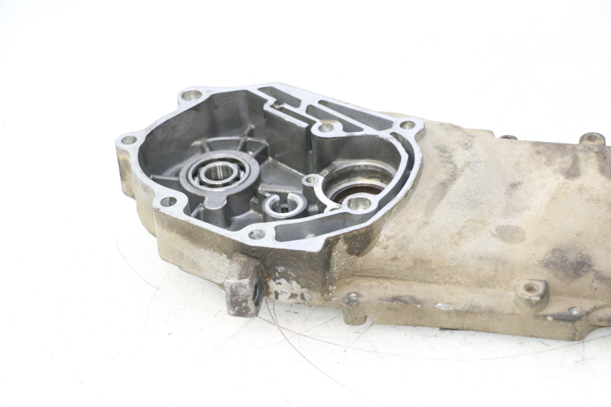 photo de ONDERKANT MOTORBLOK KEEWAY RY6 2T 50 (2011 - 2019) - Zoom op componenten