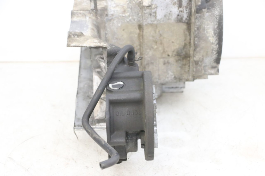 photo de ONDERKANT MOTORBLOK DAELIM S1 125 (2007 - 2016) - Bevestigingspunten