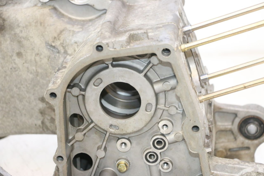 photo de ONDERSTE MOTORKAST JM MOTORS SANTANA 50 (2014 - 2023) - Alternatieve hoek