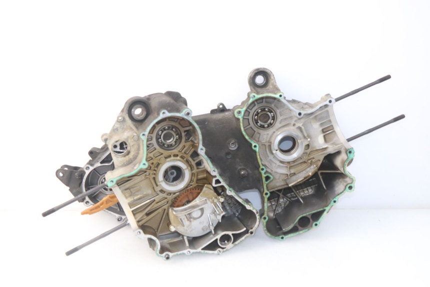 photo de ONDERKANT MOTORBLOK PEUGEOT SATELIS 500 (2007 - 2013) - Aanvullende foto