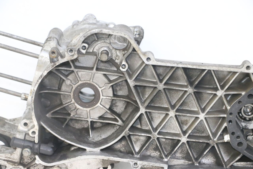 photo de ONDERKANT MOTORBLOK PEUGEOT SATELIS 125 (2013 - 2018) - Productaanzicht