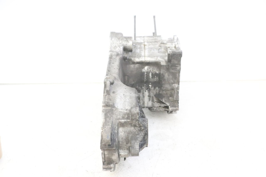 photo de ONDERKANT MOTORBLOK PEUGEOT SATELIS 125 (2013 - 2018) - Detailaanzicht