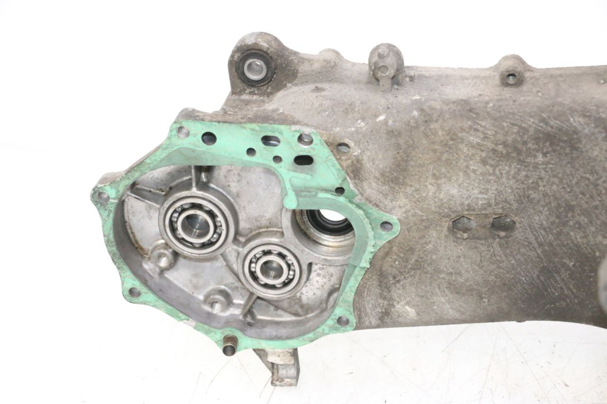 photo de ONDERSTE MOTORKAST HONDA SCV LEAD 100 (2003 - 2007) - Alternatieve hoek