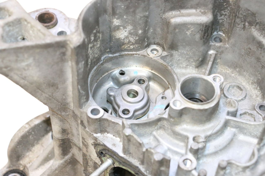 photo de ONDERSTE MOTORKAST HONDA SCV LEAD 100 (2003 - 2007) - Andere kijkhoek