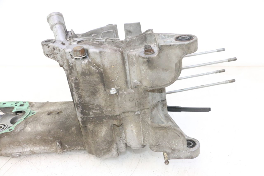 photo de ONDERSTE MOTORKAST HONDA SCV LEAD 100 (2003 - 2007) - Technische close-up