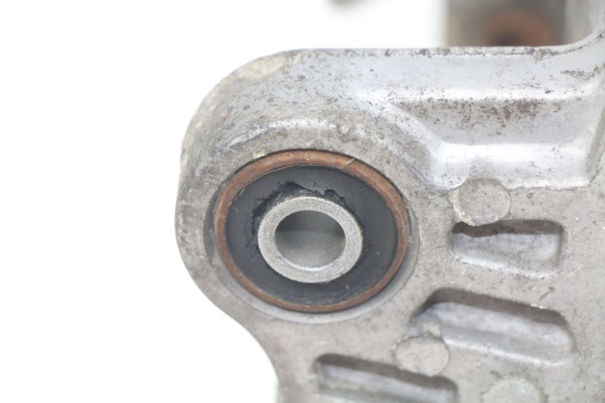 photo de ONDERKANT MOTORBLOK KYMCO SENTO 50 (2008 - 2013) - Bevestigingspunten