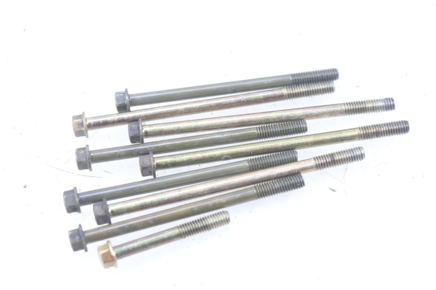 photo de ONDERKANT MOTORBLOK KYMCO SENTO 100 (2008 - 2013) - Focus op structuur