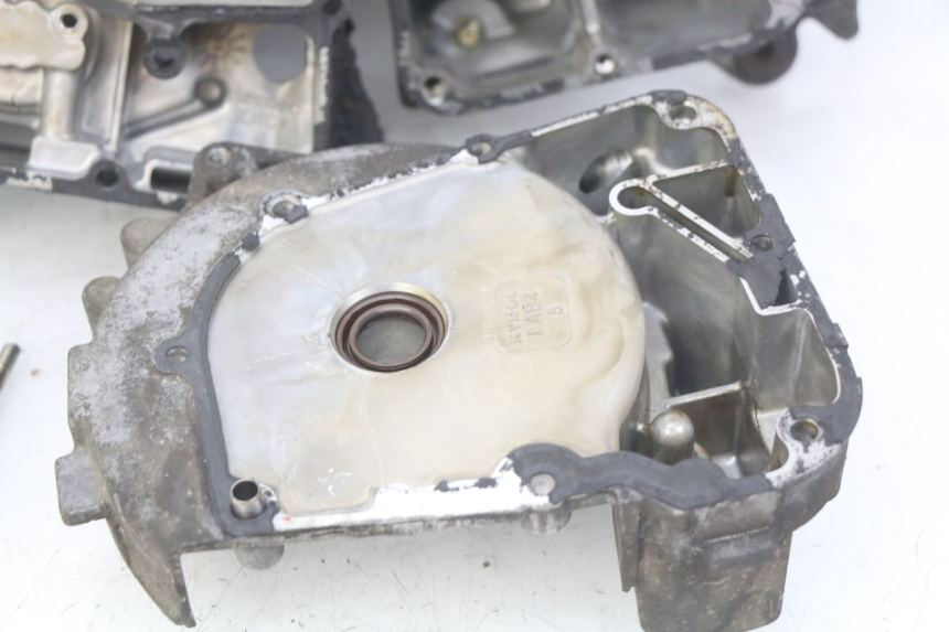 photo de ONDERKANT MOTORBLOK KYMCO SENTO 100 (2008 - 2013) - Hoofdaanzicht