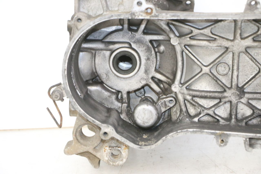 photo de ONDERKANT MOTORBLOK PEUGEOT SPEEDFIGHT 3 AIR 50 (2009 - 2015) - Alternatieve hoek