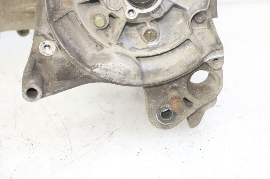 photo de ONDERKANT MOTORBLOK PEUGEOT SPEEDFIGHT 3 AIR 50 (2009 - 2015) - Zoom op gebruiksstaat