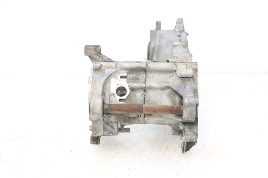 photo de ONDERKANT MOTORBLOK PEUGEOT SPEEDFIGHT LC 50 (1996 - 2002) - Focus op structuur
