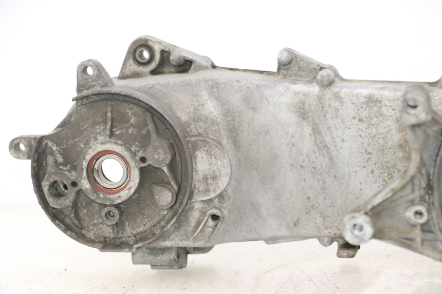 photo de ONDERKANT MOTORBLOK PEUGEOT SPEEDFIGHT LC 50 (1996 - 2002) - Bevestigingspunten