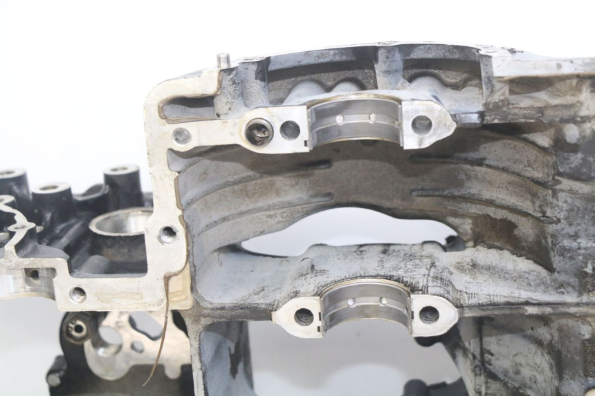 photo de ONDERKANT MOTORBLOK TRIUMPH SPRINT ST 955 (1999 - 2001) - Bevestigingspunten