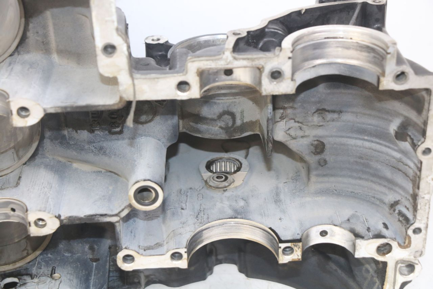 photo de ONDERKANT MOTORBLOK TRIUMPH SPRINT ST 955 (1999 - 2001) - Productaanzicht