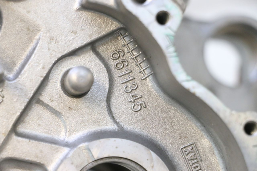 photo de ONDERSTE MOTORKAST CAN-AM SPYDER RS 1000 (2008 - 2012) - Kenmerkende details