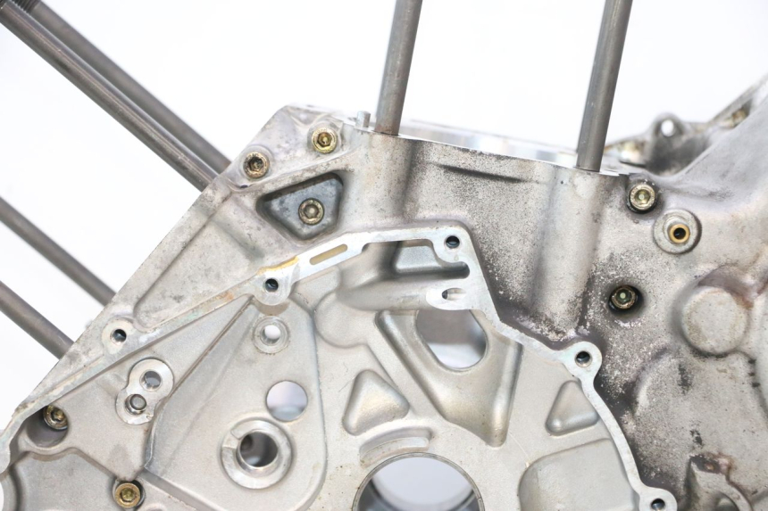 photo de ONDERSTE MOTORKAST CAN-AM SPYDER RS 1000 (2008 - 2012) - Detail van het onderdeel