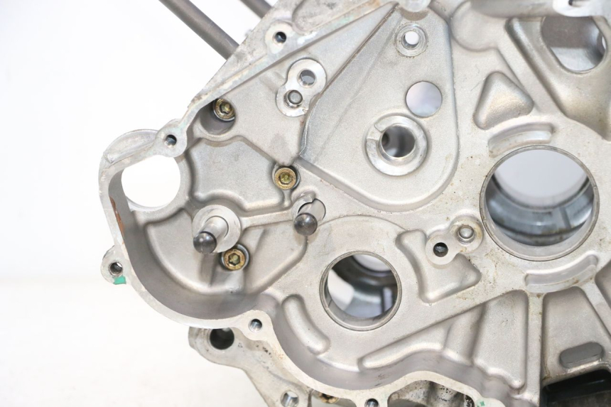 photo de ONDERSTE MOTORKAST CAN-AM SPYDER RS 1000 (2008 - 2012) - Zoom op gebruiksstaat