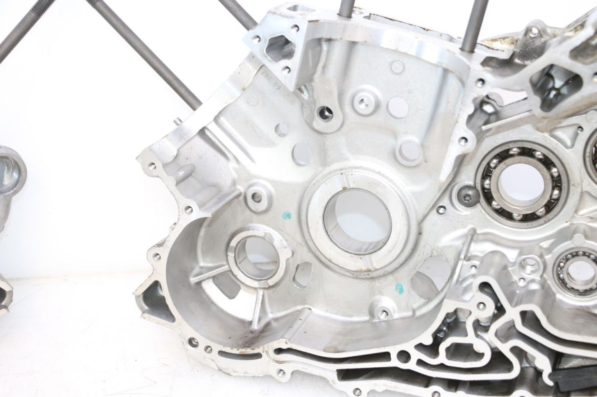 photo de ONDERSTE MOTORKAST CAN-AM SPYDER RS 1000 (2008 - 2012) - Bevestigingspunten