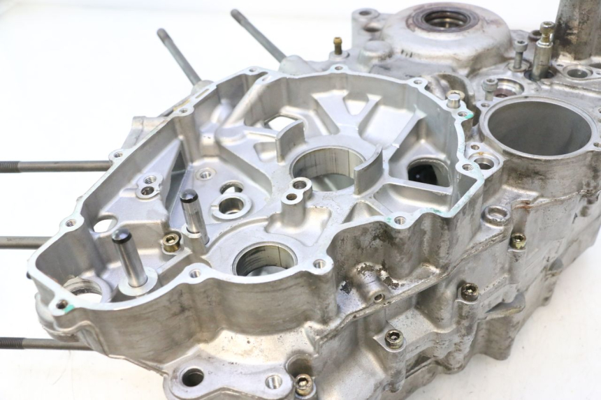 photo de ONDERSTE MOTORKAST CAN-AM SPYDER RS 1000 (2008 - 2012) - Andere kijkhoek