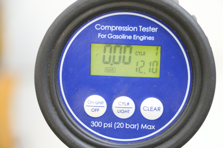 photo de ONDERKANT MOTORBLOK SUZUKI GSR 750 (2011 - 2017) - Zoom op kwaliteit