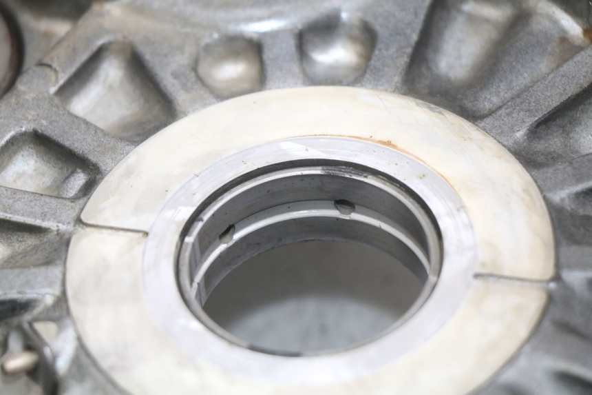 photo de ONDERKANT MOTORBLOK SUZUKI SV N 650 (1999 - 2002) - Zoom op componenten