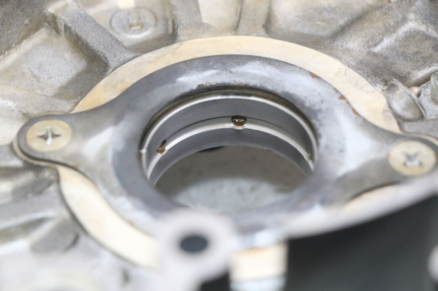 photo de ONDERKANT MOTORBLOK SUZUKI SV N 650 (1999 - 2002) - Visuele inspectie