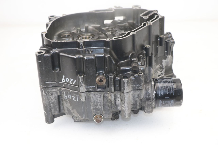 photo de ONDERKANT MOTORBLOK SUZUKI SV S 650 (1999 - 2002) - Detail van het onderdeel