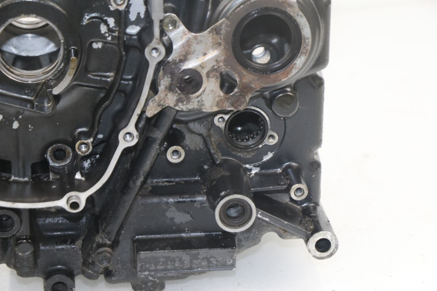 photo de ONDERKANT MOTORBLOK SUZUKI SV S 650 (1999 - 2002) - Andere kijkhoek