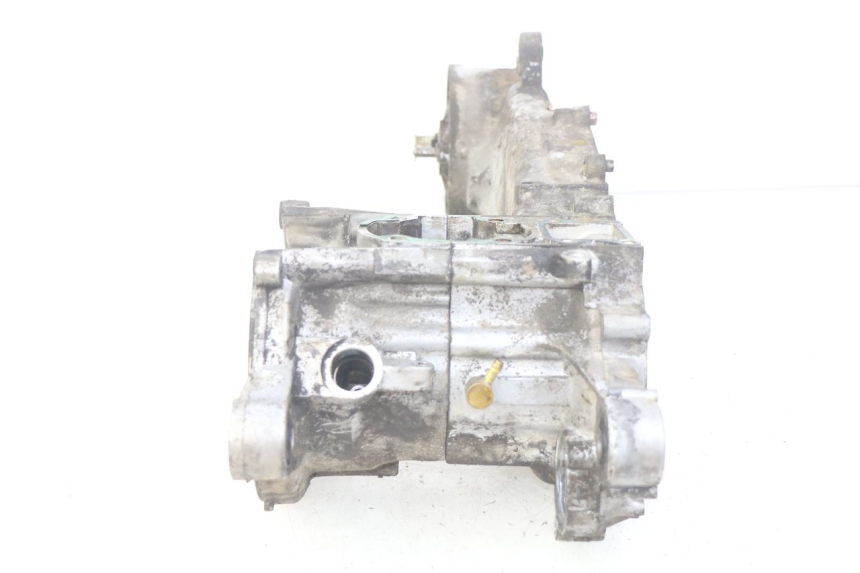 photo de ONDERKANT MOTORBLOK PEUGEOT SV 125 (1991 - 1994) - Markeringen en referenties