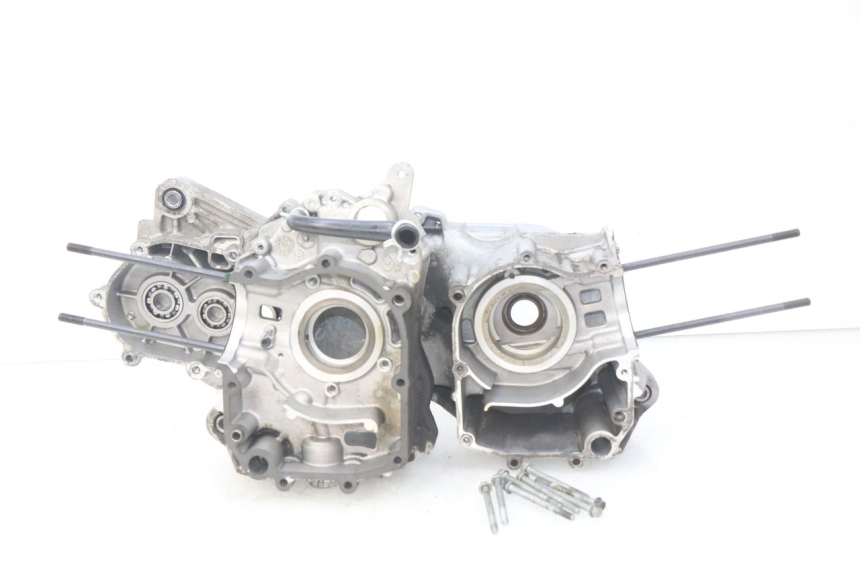 photo de ONDERKANT MOTORBLOK APRILIA SXR 50 (2021 - 2023) - Zoom op componenten