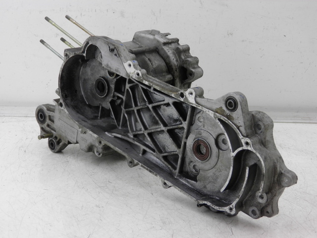 photo de ONDERKANT MOTORBLOK SYM SYMPLY 4T 50 (2012 - 2015) - Kenmerkende details