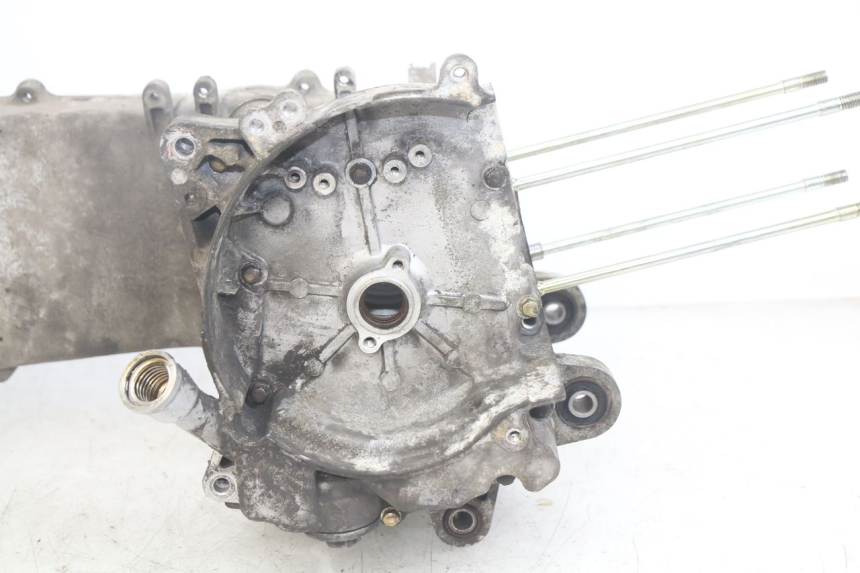 photo de ONDERKANT MOTORBLOK SYM SYMPHONY 125 (2009 - 2015) - Zoom op componenten