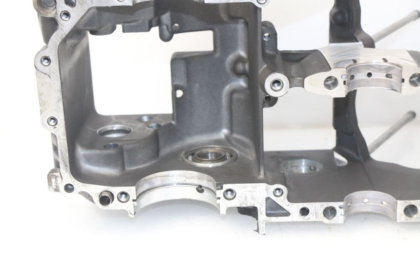 photo de ONDERKANT MOTORBLOK YAMAHA TDM ABS 900 (2002 - 2014) - Detail van het onderdeel