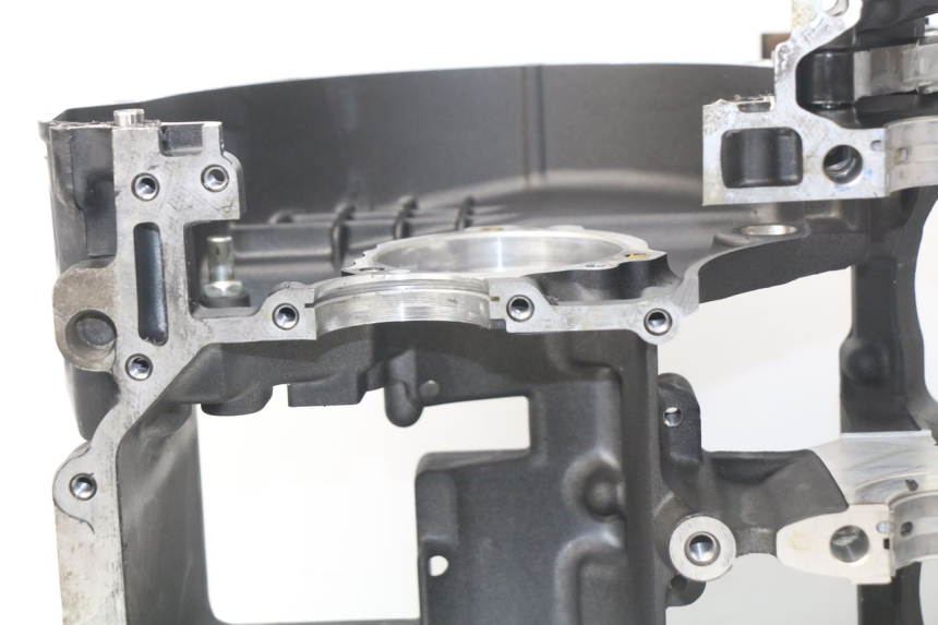 photo de ONDERKANT MOTORBLOK YAMAHA TDM ABS 900 (2002 - 2014) - Zoom op gebruiksstaat