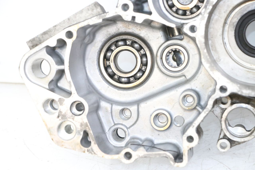 photo de ONDERKANT MOTORBLOK YAMAHA TDR DELTABOX 125 (1997 - 2003) - Detailaanzicht